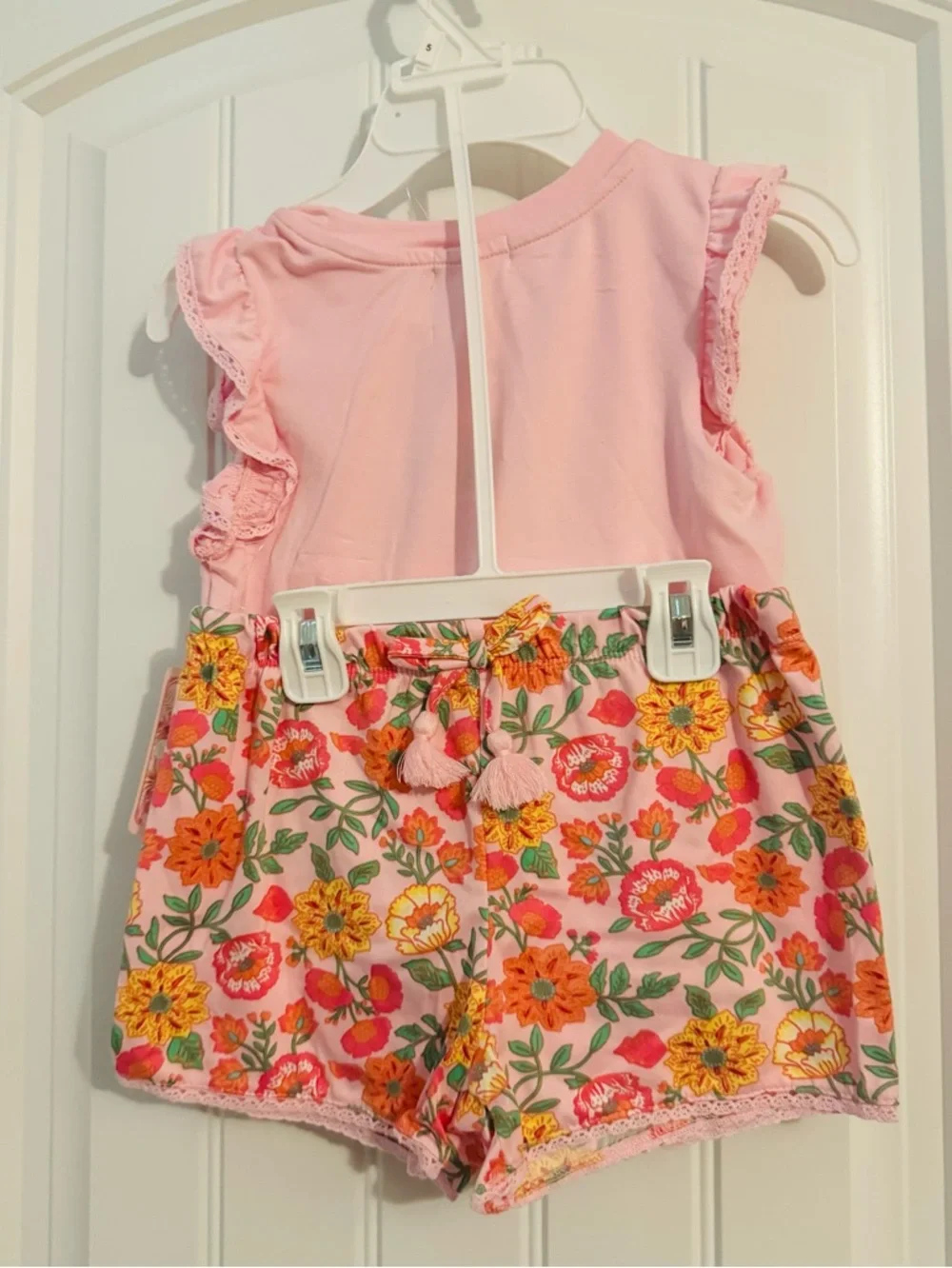 Cute Btween girls size 5 pink floral shorts shirt set sequin butterfly floral - Picture 6 of 6
